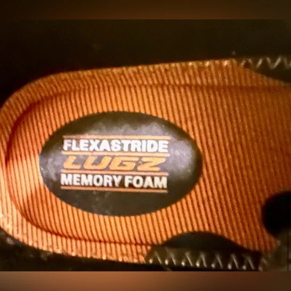 LUGZ black/gray/blue memory foam duck boots. Size 7.5. NWOT! - Picture 9 of 10